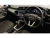 Audi Q3 Image 6
