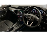 Audi Q3 Image 6