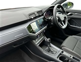 Audi Q3 Image 2
