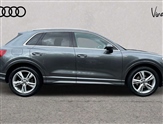 Audi Q3 Image 4