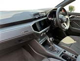 Audi Q3 Image 2