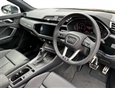 Audi Q3 Image 6