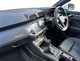 Audi Q3 Image 2