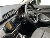 Audi Q3 Image 2
