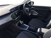 Audi Q3 Image 2