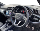 Audi Q3 Image 6