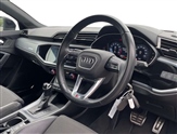 Audi Q3 Image 6
