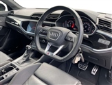 Audi Q3 Image 6