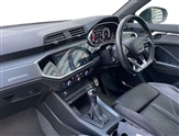 Audi Q3 Image 2