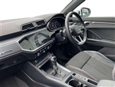 Audi Q3 Image 2