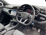 Audi Q3 Image 6