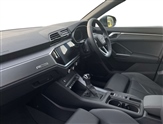 Audi Q3 Image 2