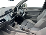 Audi Q3 Image 2