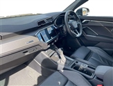Audi Q3 Image 2