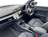 Audi Q3 Image 2