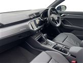Audi Q3 Image 2