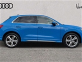 Audi Q3 Image 4