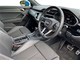Audi Q3 Image 6