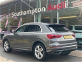 Audi Q3 Image 6