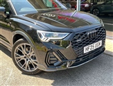 Audi Q3 Image 2