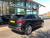 Audi Q3 Image 3