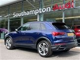 Audi Q3 Image 6