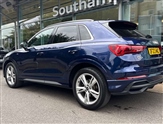 Audi Q3 Image 6
