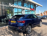 Audi Q3 Image 3