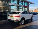 Audi Q3 Image 3