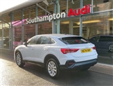 Audi Q3 Image 6