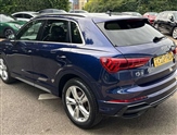 Audi Q3 Image 6