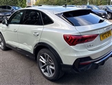 Audi Q3 Image 6