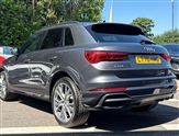 Audi Q3 Image 6