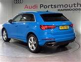 Audi Q3 Image 6