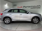 Audi Q3 Image 4