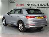 Audi Q3 Image 6