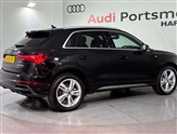 Audi Q3 Image 3