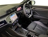 Audi Q3 Image 2