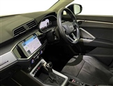 Audi Q3 Image 2