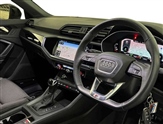 Audi Q3 Image 6