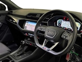 Audi Q3 Image 6