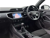 Audi Q3 Image 2