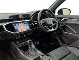 Audi Q3 Image 2