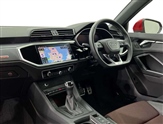 Audi Q3 Image 2