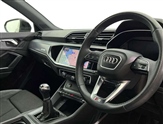 Audi Q3 Image 6
