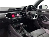 Audi Q3 Image 2