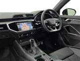 Audi Q3 Image 2