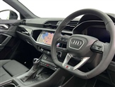 Audi Q3 Image 6