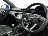 Audi Q3 Image 6