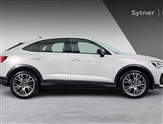 Audi Q3 Image 4
